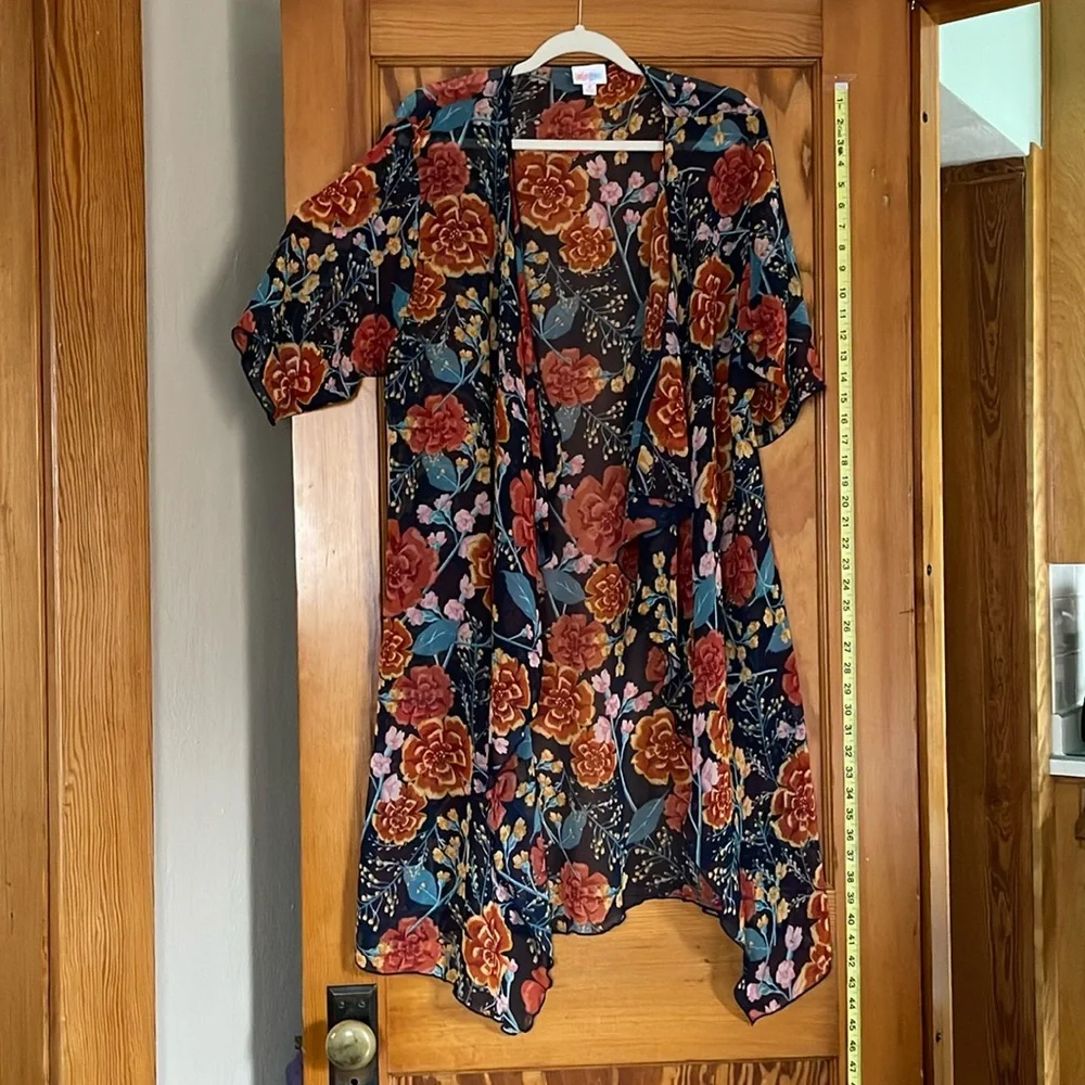 Kimono - Picture 1 of 4